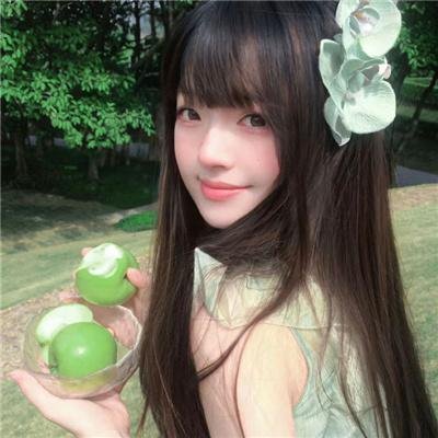 丑小鸭的天鹅湖